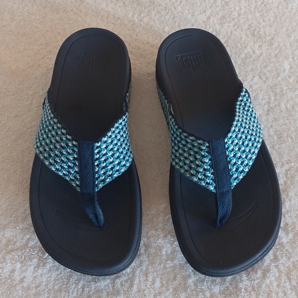Fitflop Comfort Thong Sandals - Picture 2 of 15